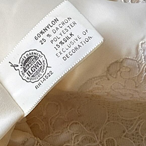 Vintage Christian Dior Silk Blend Nightgown W Lace Cream Size 36 - Picture 3 of 16